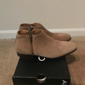 ALDO leather dressy ankle boots